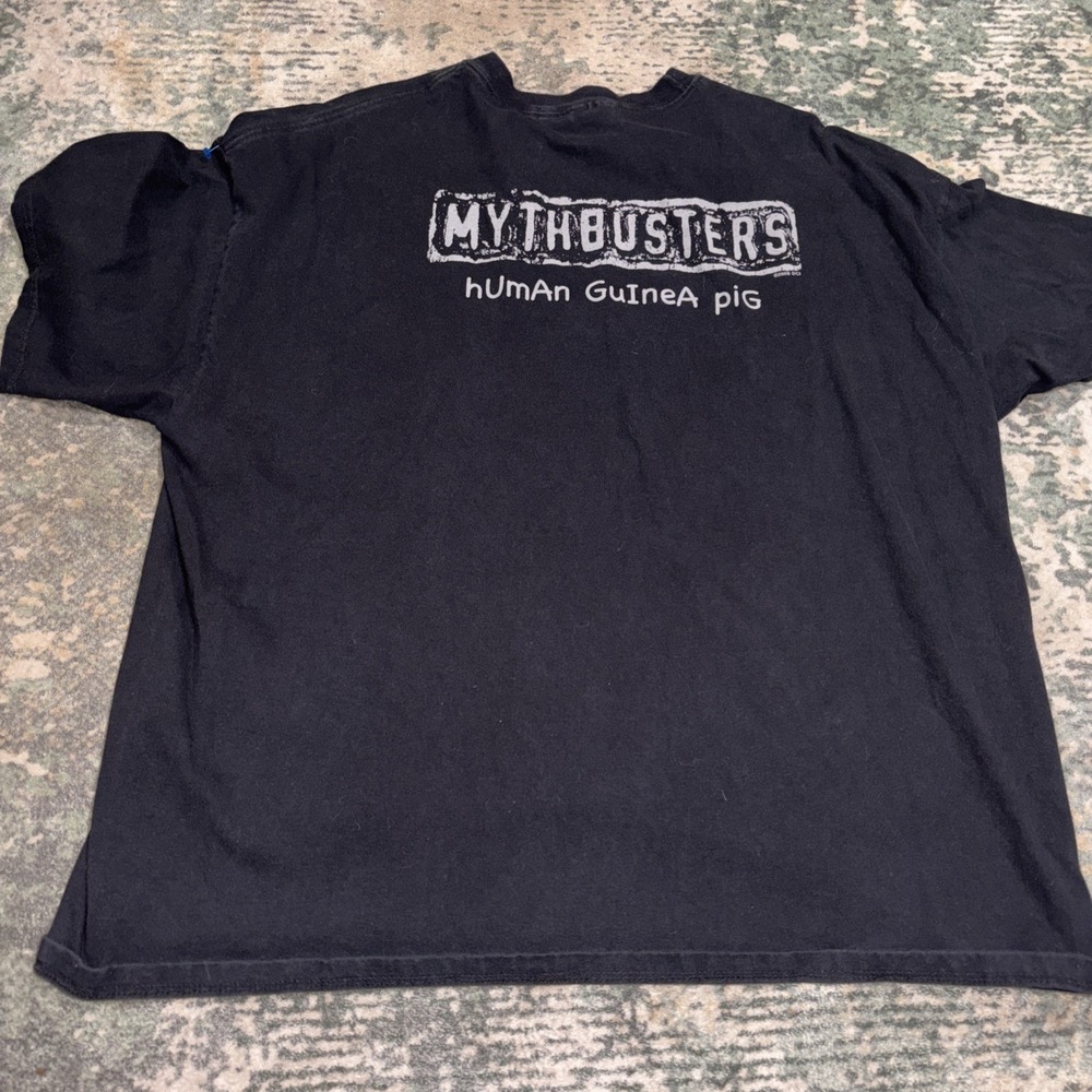 vintage 2006 Discovery Channel MythBusters "Human Guinea Pig" t-shirt 2XL